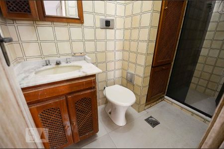 Apartamento para alugar com 65m², 2 quartos e 1 vaga Apartamento para alugar com 65m², 2 quartos e 1 vagaBanheiro