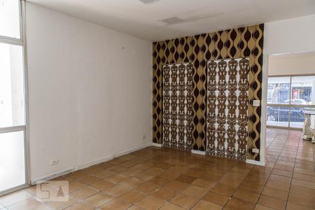 Sala de casa à venda com 4 quartos, 300m² em Cidade Mãe do Céu, São Paulo