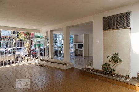Garagem de casa à venda com 4 quartos, 300m² em Cidade Mãe do Céu, São Paulo
