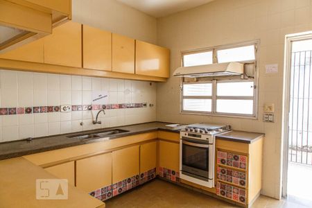 Cozinha de casa à venda com 4 quartos, 300m² em Cidade Mãe do Céu, São Paulo