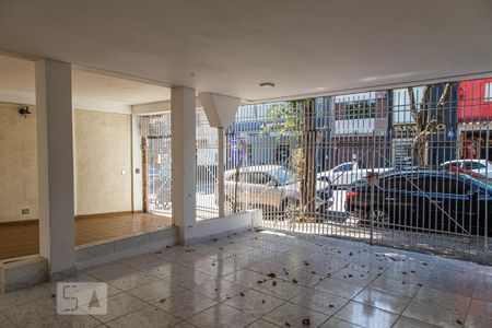 Garagem de casa à venda com 4 quartos, 300m² em Cidade Mãe do Céu, São Paulo
