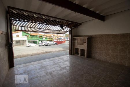 Casa para alugar com 122m², 4 quartos e 2 vagas Casa para alugar com 122m², 4 quartos e 2 vagasGaragem