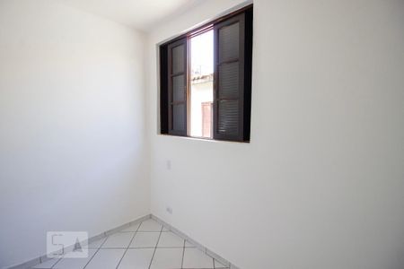 Casa para alugar com 122m², 4 quartos e 2 vagas Casa para alugar com 122m², 4 quartos e 2 vagasQuarto 2