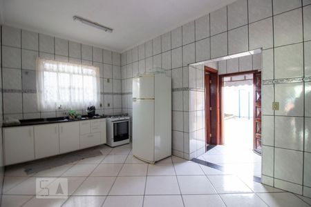 Cozinha de casa para alugar com 2 quartos, 110m² em Vila Garcia, Jundiaí