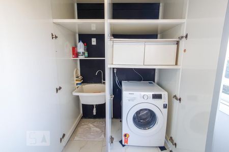 Studio para alugar com 50m², 1 quarto e 1 vaga Studio para alugar com 50m², 1 quarto e 1 vagaÁrea de Serviço