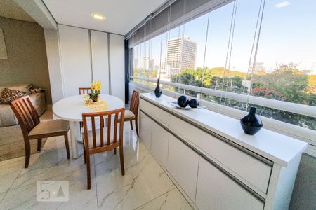 Sala de kitnet/studio para alugar com 1 quarto, 50m² em Parque Industrial Tomas Edson, São Paulo