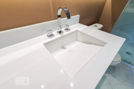 Studio para alugar com 50m², 1 quarto e 1 vaga Studio para alugar com 50m², 1 quarto e 1 vagaBanheiro