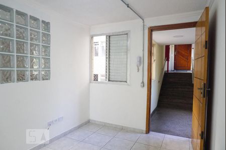 Sala de apartamento para alugar com 2 quartos, 44m² em Conjunto Habitacional Padre Manoel da Nóbrega, São Paulo