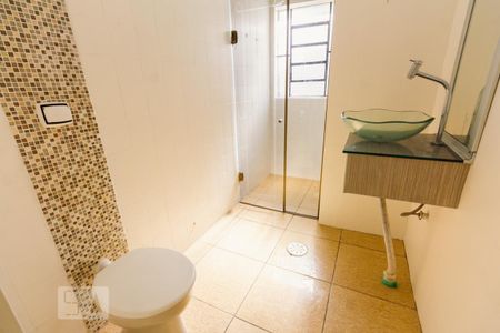 Casa à venda com 213m², 3 quartos e 2 vagasBanheiro 2