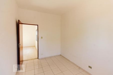 Casa à venda com 213m², 3 quartos e 2 vagasQuarto 2