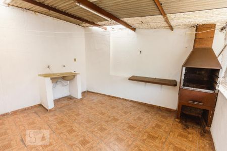 Casa à venda com 213m², 3 quartos e 2 vagasLavanderia