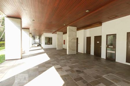 Apartamento à venda com 110m², 4 quartos e 2 vagasÁrea Externa