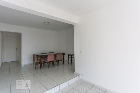 Sala de Estar de apartamento para alugar com 3 quartos, 82m² em Vila Polopoli, São Paulo