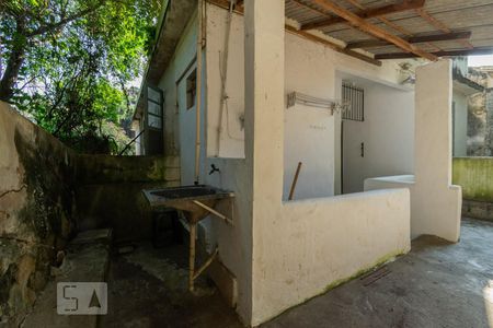 Casa à venda com 97m², 3 quartos e sem vagaÁREA DE SERVIÇO