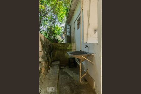 Casa à venda com 97m², 3 quartos e sem vagaÁREA DE SERVIÇO