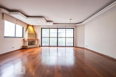 Sala de apartamento à venda com 4 quartos, 193m² em Sumaré, São Paulo
