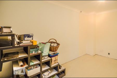 Apartamento à venda com 207m², 3 quartos e 3 vagas Apartamento à venda com 207m², 3 quartos e 3 vagasSuíte 2