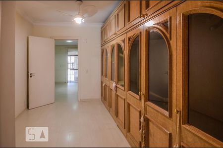 Apartamento à venda com 207m², 3 quartos e 3 vagas Apartamento à venda com 207m², 3 quartos e 3 vagasSuíte 1