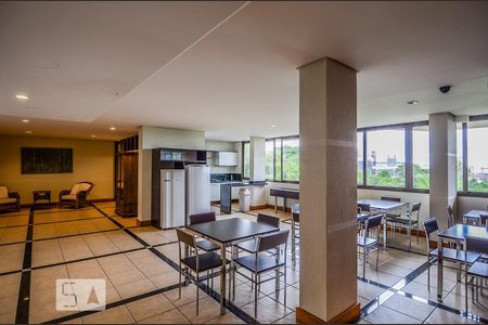 Apartamento à venda com 207m², 3 quartos e 3 vagas Apartamento à venda com 207m², 3 quartos e 3 vagasSalão de Festa