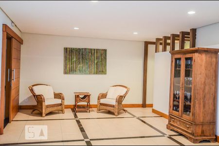 Apartamento à venda com 207m², 3 quartos e 3 vagas Apartamento à venda com 207m², 3 quartos e 3 vagasSalão de Festa