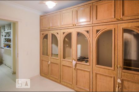 Apartamento à venda com 207m², 3 quartos e 3 vagas Apartamento à venda com 207m², 3 quartos e 3 vagasSuíte 1