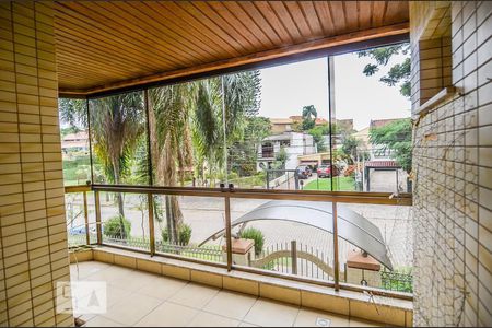 Apartamento à venda com 207m², 3 quartos e 3 vagas Apartamento à venda com 207m², 3 quartos e 3 vagasSacada da Suíte 1