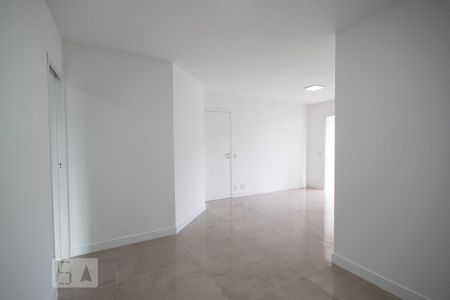 Sala de apartamento para alugar com 3 quartos, 82m² em Umuarama, Osasco