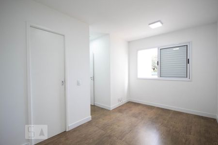 Suíte de apartamento para alugar com 3 quartos, 82m² em Umuarama, Osasco