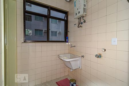 Apartamento para alugar com 82m², 2 quartos e 1 vagaÁrea de Serviço