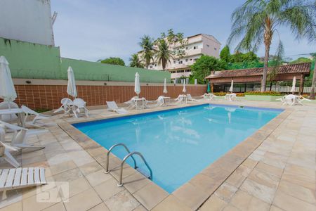 Apartamento para alugar com 82m², 2 quartos e 1 vagaPiscina