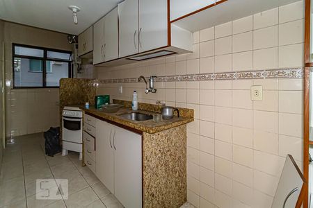 Apartamento para alugar com 82m², 2 quartos e 1 vagaCozinha e Área de Serviço