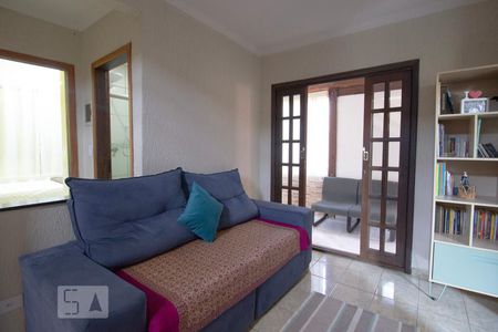 Casa à venda com 256m², 5 quartos e 3 vagas Casa à venda com 256m², 5 quartos e 3 vagasSala 2