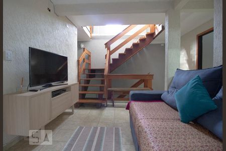 Sala 2 de casa à venda com 5 quartos, 256m² em Conjunto Residencial Butantã, São Paulo