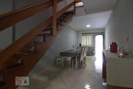 Sala 1 de casa à venda com 5 quartos, 256m² em Conjunto Residencial Butantã, São Paulo