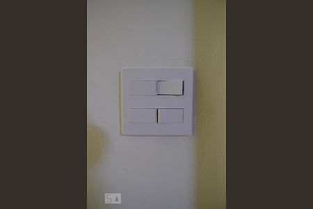 Casa à venda com 256m², 5 quartos e 3 vagas Casa à venda com 256m², 5 quartos e 3 vagasDetalhe Quarto 2