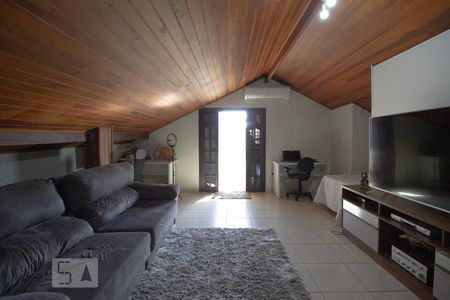 Casa à venda com 256m², 5 quartos e 3 vagas Casa à venda com 256m², 5 quartos e 3 vagasSala 4