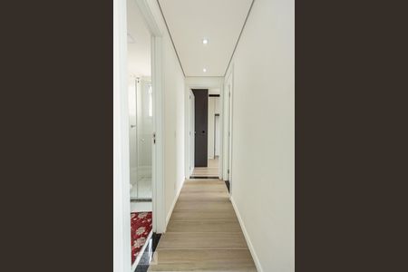 Corredor de apartamento à venda com 2 quartos, 41m² em Jardim Taboão, São Paulo