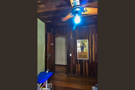 Casa à venda com 300m², 4 quartos e 4 vagasQuarto 2