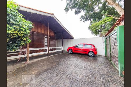 Casa à venda com 300m², 4 quartos e 4 vagasGaragem