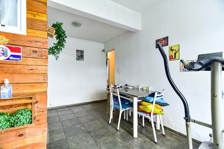 Casa à venda com 300m², 4 quartos e 4 vagascopa