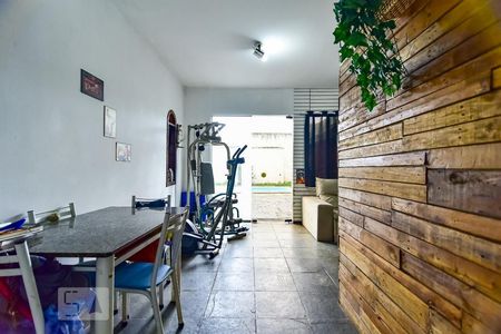 Casa à venda com 300m², 4 quartos e 4 vagascopa