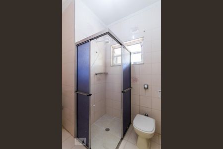 Banheiro de casa para alugar com 1 quarto, 60m² em Cidade Mãe do Céu, São Paulo