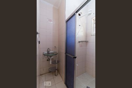 Banheiro de casa para alugar com 1 quarto, 60m² em Cidade Mãe do Céu, São Paulo