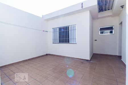 Casa para alugar com 60m², 1 quarto e sem vaga Casa para alugar com 60m², 1 quarto e sem vagaÁrea de Serviço