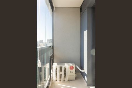 Varanda de kitnet/studio à venda com 1 quarto, 22m² em Jardim das Acácias, São Paulo