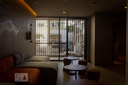 Studio à venda com 22m², 1 quarto e sem vagaÁrea comum - Salão de festas