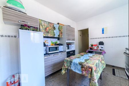 Apartamento à venda com 86m², 3 quartos e 1 vagaCozinha