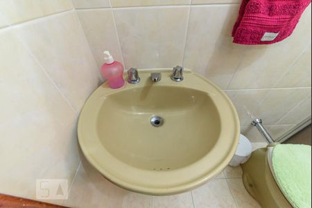 Apartamento à venda com 86m², 3 quartos e 1 vagaBanheiro Social - Pia