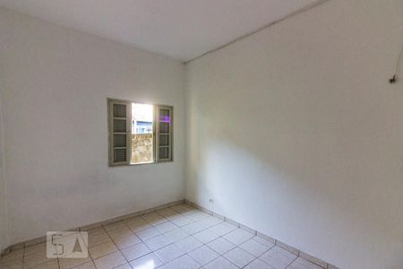 Quarto de casa para alugar com 1 quarto, 60m² em Chora Menino, São Paulo