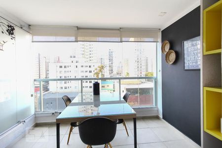 Apartamento para alugar com 37m², 1 quarto e 1 vagavaranda